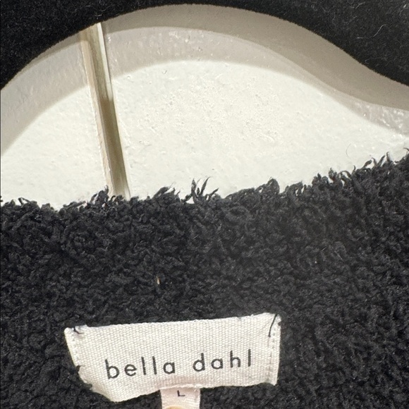 Bella Dahl Noelle Black V Neck Sweater Size Large - Picture 4 of 6